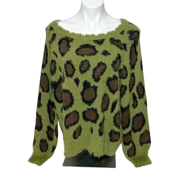 Umgee green and brown leopard print fuzzy crew neck sweater size M - Picture 1 of 13